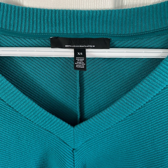 White House Black Market Teal Cozy Knit V Neck Long Sleeve Sweater Size XS - Picture 5 of 10